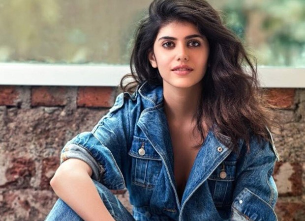 Sushant Singh Rajput’s Dil Bechara co-star Sanjana Sanghi records her statement with the police