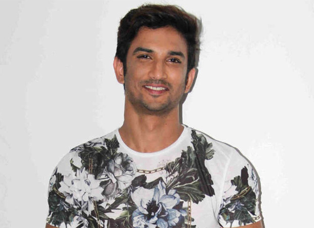 VIDEO When Sushant Singh Rajput stopped by to hear and appreciate a local talent singing