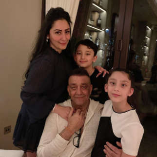 Maanayata Dutt shares a picture of Sanjay Dutt with Shahraan and Iqra as they reunite in Dubai
