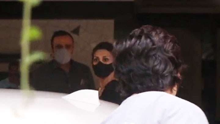 Sonali Bendre spotted in Andheri Sonali Bendre spotted in Andheri