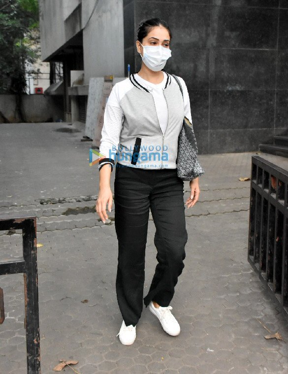 Photos: Kim Sharma spotted at a clinic