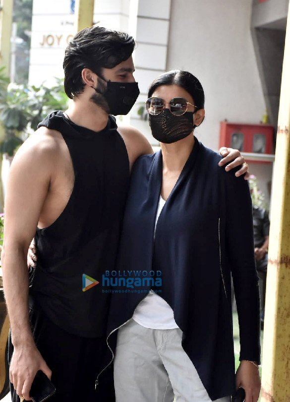 Photos: Sushmita Sen spotted at a Bandra salon with boyfriend Rohman