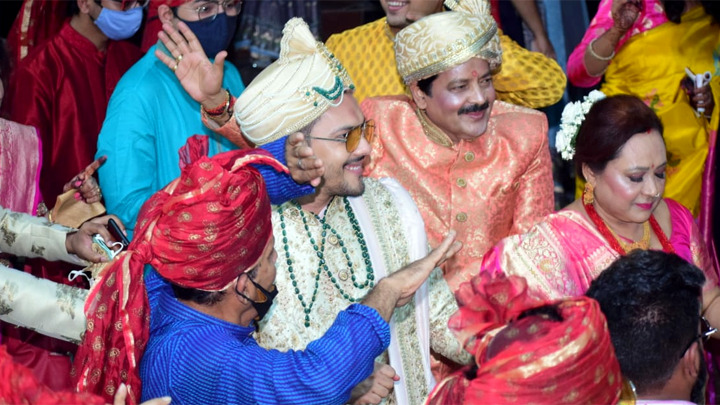 Aditya Narayan’s wedding at ISKCON Juhu Aditya Narayan's wedding at ISKCON Juhu
