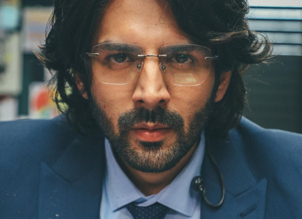 Kartik Aaryan stars as Arjun Pathak in the first look of Ram Madhvani's Dhamaka : Bollywood News - Vimarsana News