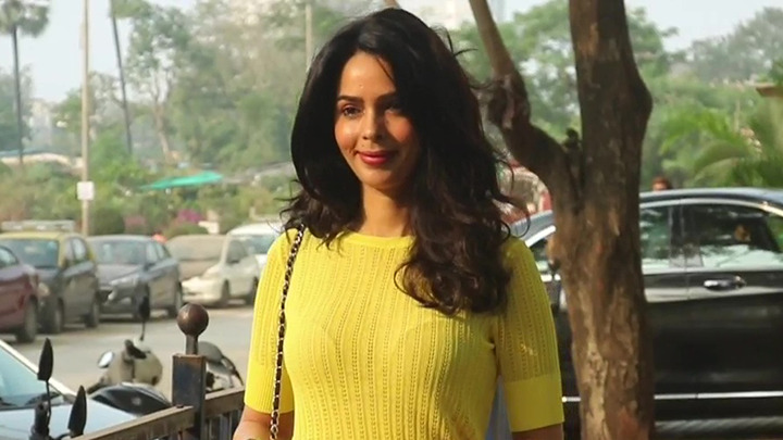 Mallika Sherawat spotted at a clinic in Andheri Mallika Sherawat spotted at a clinic in Andheri