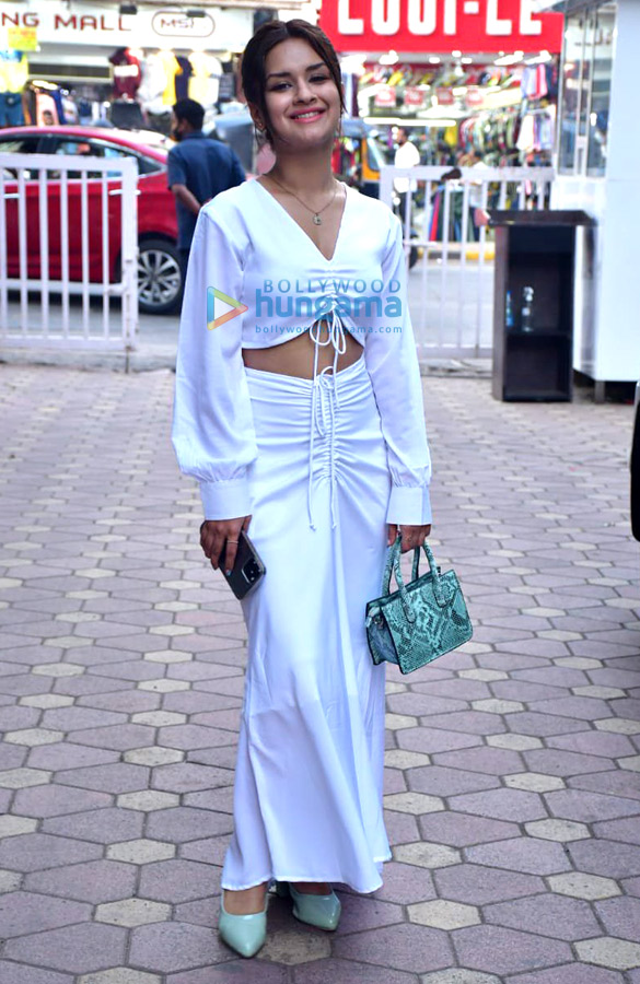 Photos: Avneet Kaur and Akull Tandon snapped at Yauatcha, BKC Photos: Avneet Kaur and Akull Tandon snapped at Yauatcha, BKC