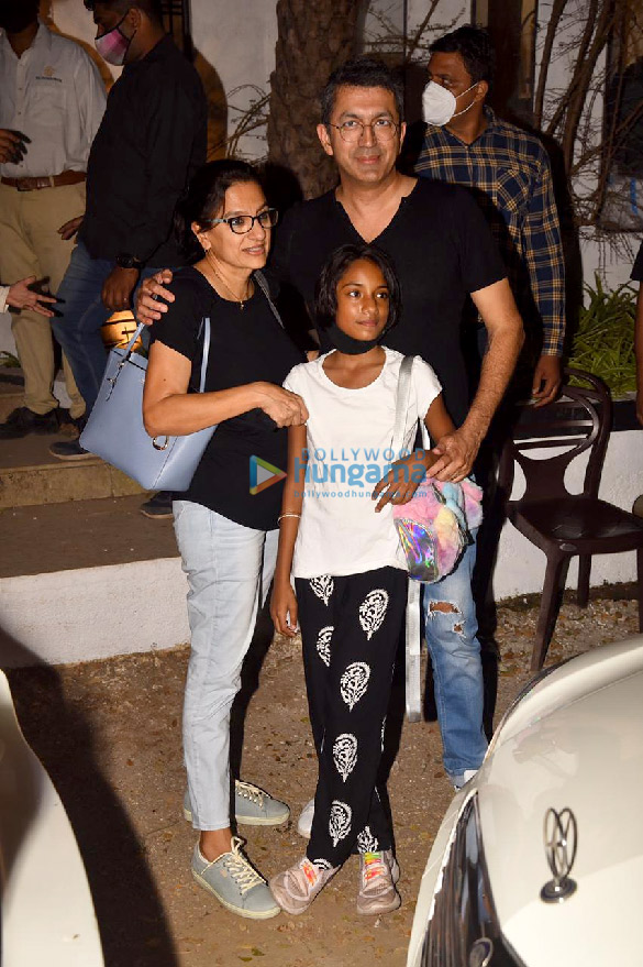 Photos: Kunal Kohli and family snapped at Varun Dhawan – Natasha Dalal’s wedding ceremony