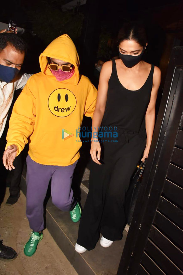 Photos: Ranveer Singh, Deepika Padukone and Shakun Batra snapped at Mizu restaurant in Bandra