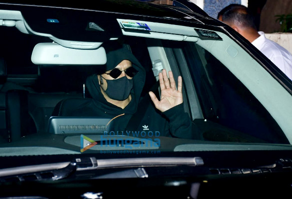 Photos: Ranveer Singh spotted at a dubbing studio