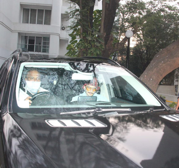 Photos: Ranveer Singh spotted at Alia Bhatt’s house in Pali Hill