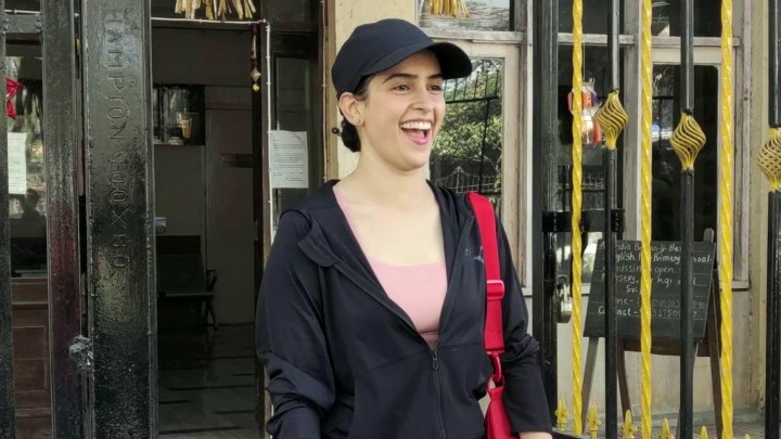 Sanya Malhotra spotted outside her gym Sanya Malhotra spotted outside her gym