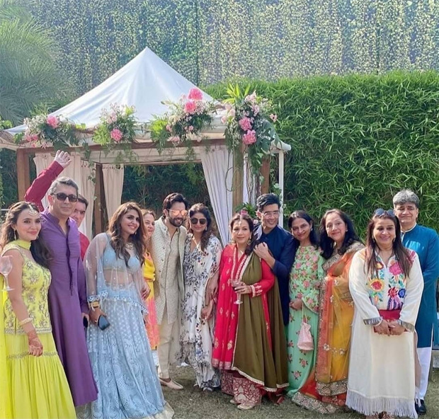 Varun Dhawan - Natasha Dalal Wedding: Here are some unseen pictures of 'Team Ladkewale' at the baaraat