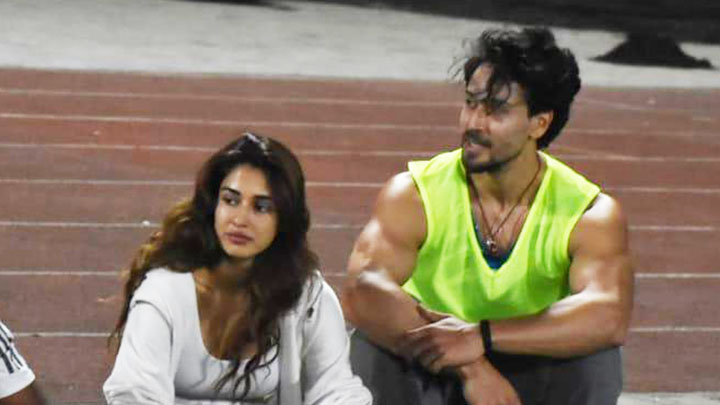 EXCLUSIVE- Tiger Shroff & Disha Patani SPOTTED at Football ground EXCLUSIVE- Tiger Shroff & Disha Patani SPOTTED at Football ground