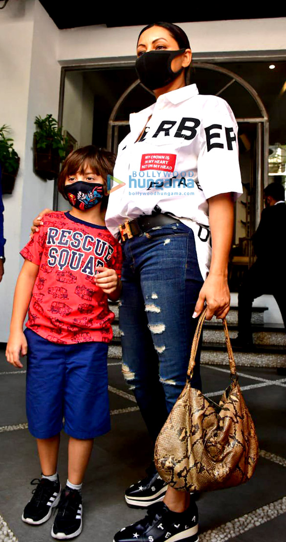 Photos: Gauri Khan and son AbRam Khan snapped at Tori in Bandra