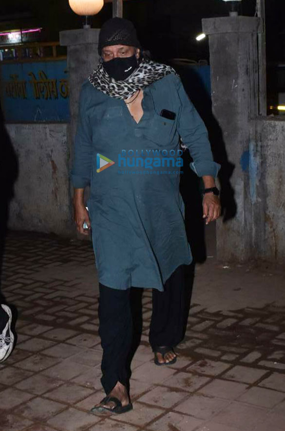 Photos: Mithun Chakraborty spotted at Versova Jetty
