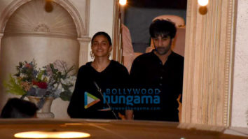 Photos: Ranbir Kapoor, Alia Bhatt, Saif Ali Khan, Kareena Kapoor Khan and others spotted at Rajiv Kapoor’s house in Chembur
