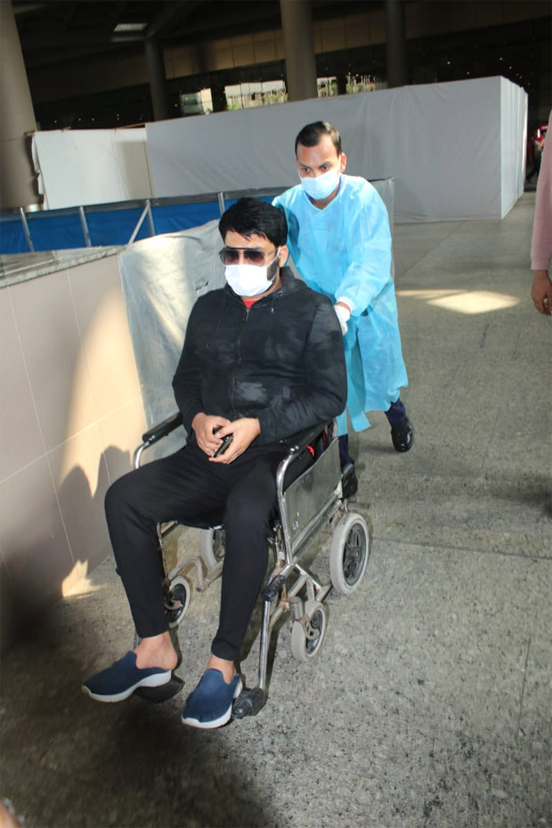 Kapil Sharma spotted on a wheelchair at the airport; fans express concern over his health