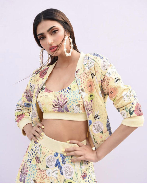 Athiya Shetty brings grace and easygoing appeal to Lakme Style Week 2021 in Payal Singhal assortment : Bollywood Information - Filmy Tantrik