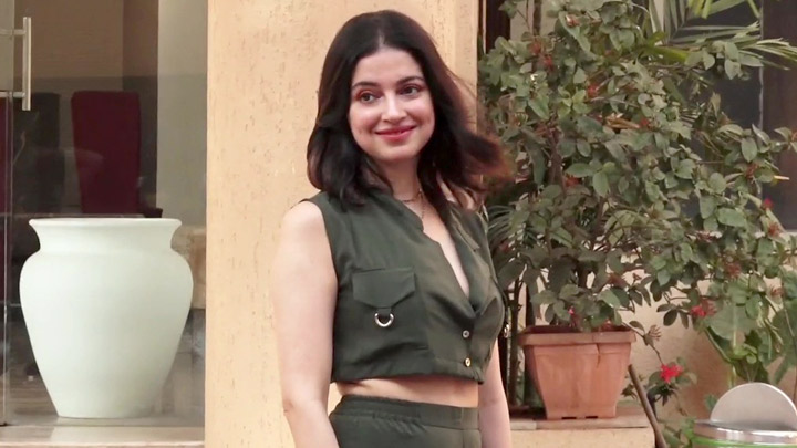 Divya Khosla Kumar spotted at Andheri Divya Khosla Kumar spotted at Andheri