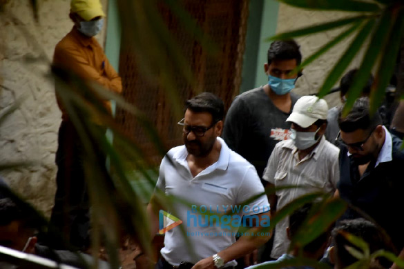 Photos: Ajay Devgn spotted at shoot location in Bandra