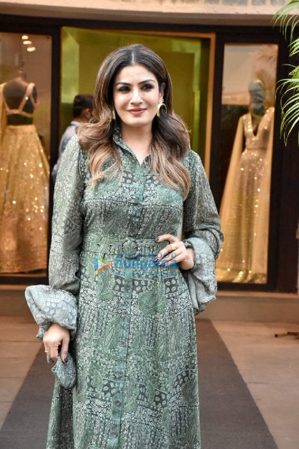 Photos: Raveena Tandon spotted outside Manish Malhotra’s store