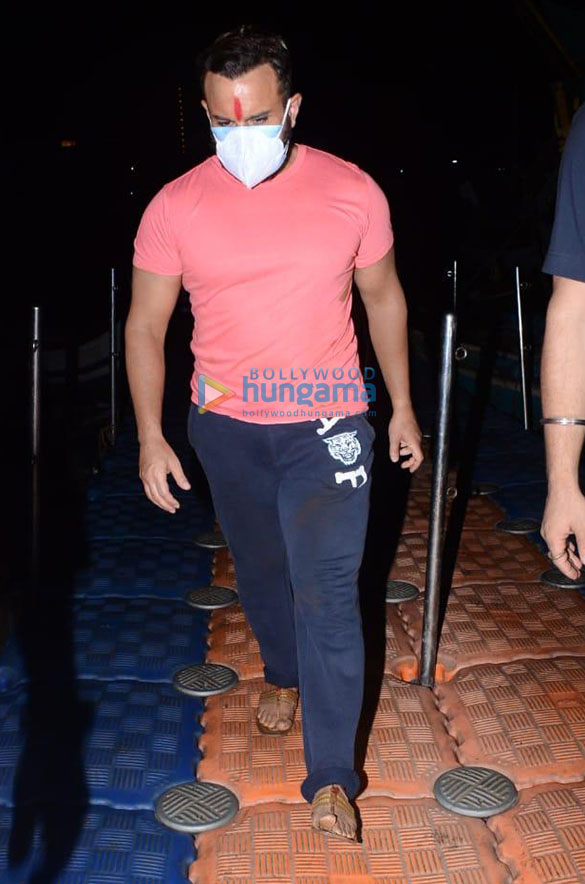 Photos: Saif Ali Khan, Vicky Kaushal and others snapped at jetty