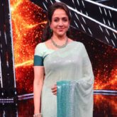“My father used to come with me on sets so that me and Dharam ji didn’t spend time together”, Hema Malini revealed on Indian idol 12