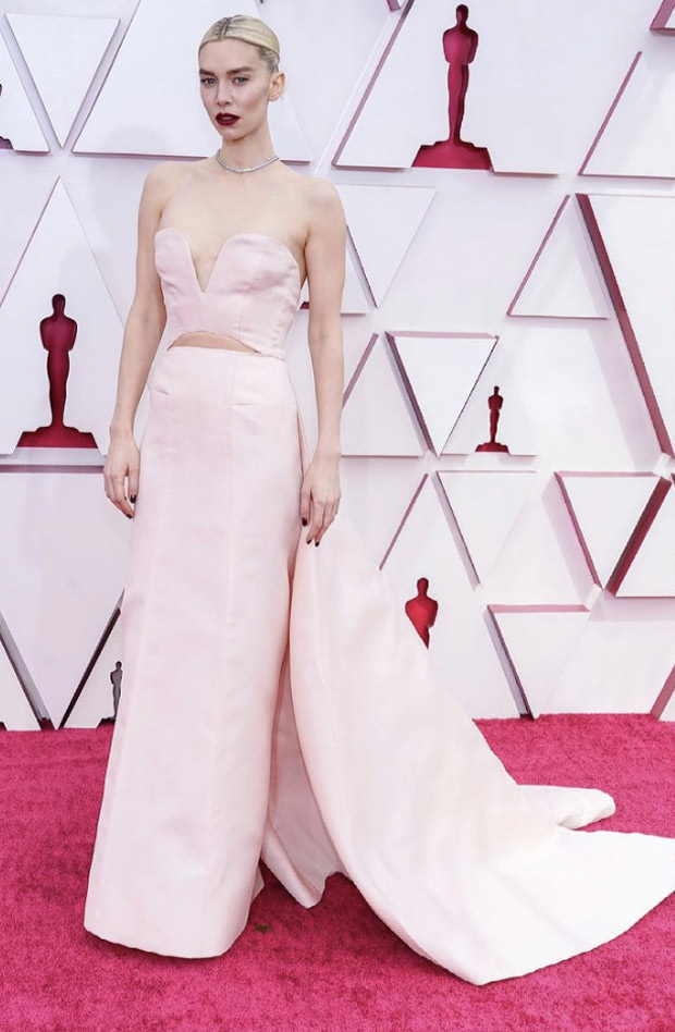 OSCARS 2021 BEST DRESESED: Zendaya, Regina King, Riz Ahmed, Alan Kim दूसरों के बीच रेड कार्पेट पर स्पॉटलाइट चुराते हैं