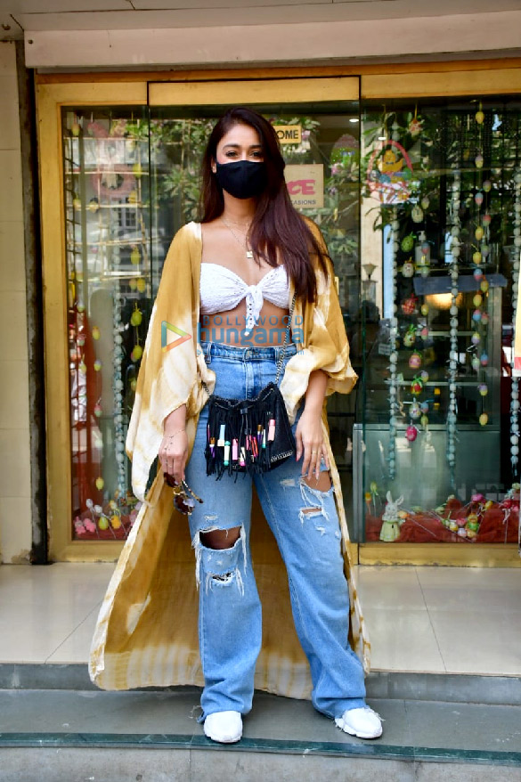 Photos: Ileana D’Cruz shops for Easter in Bandra