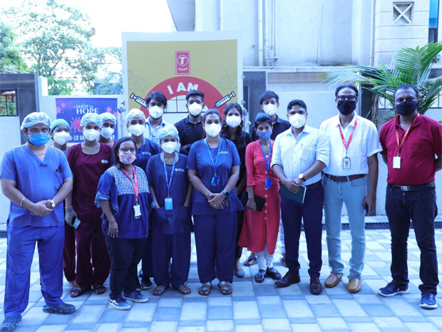 भूषण कुमार की टी-सीरीज़ ने अपने संयुक्त निर्माताओं के साथ अपने कर्मचारियों और परिवारों के लिए एक बड़े टीकाकरण अभियान की शुरुआत की
