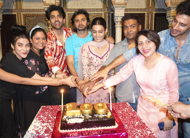 Zee TV’s Teri Meri Ikk Jindri celebrates the completion of 100 episodes