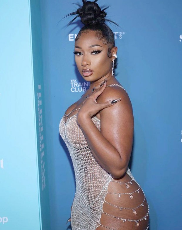 Megan Thee Stallion Sets The Internet Ablaze In Sheer Crystal Chain Dress With Waist High Slit For Sports Illustrated Swimsuit Launch Bollywood News Bollywood Trendy