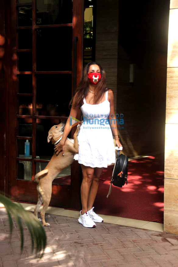 Photos: Malaika Arora spotted in Bandra Photos: Malaika Arora spotted in Bandra