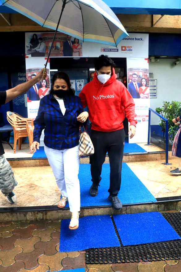 Photos: Varun Dhawan snapped with his mother at a bank in Santacruz