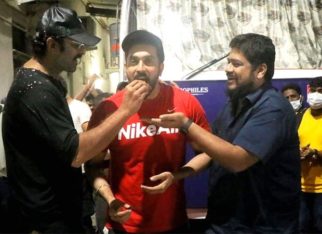 Adipurush director Om Raut wishes Sunny Singh on his birthday, shares a picture from the actor’s birthday celebration on sets Adipurush director Om Raut wishes Sunny Singh on his birthday, shares a picture from the actor's birthday celebration on sets