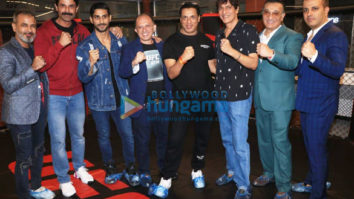 Photos: Prateik Babbar, Madhur Bhandarkar and others snapped at UFC gym in Bandra