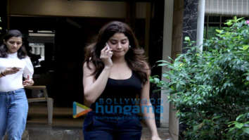 Photos: Janhvi Kapoor spotted at Mohit Suri’s office in Bandra