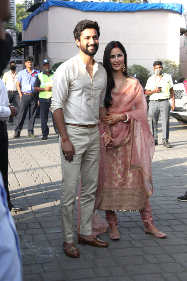 Katrina Kaif and Vicky Kaushal return to Mumbai after their wedding; couple pose for the paparazzi on arrival