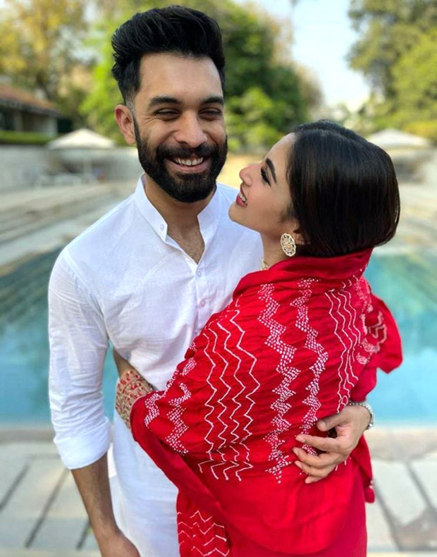 Mouni Roy hugs husband-to-be Suraj Nambiar ahead in romantic photo ahead of the wedding 