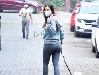 Photos: Rakul Preet Singh and Sophie Choudry spotted in Bandra