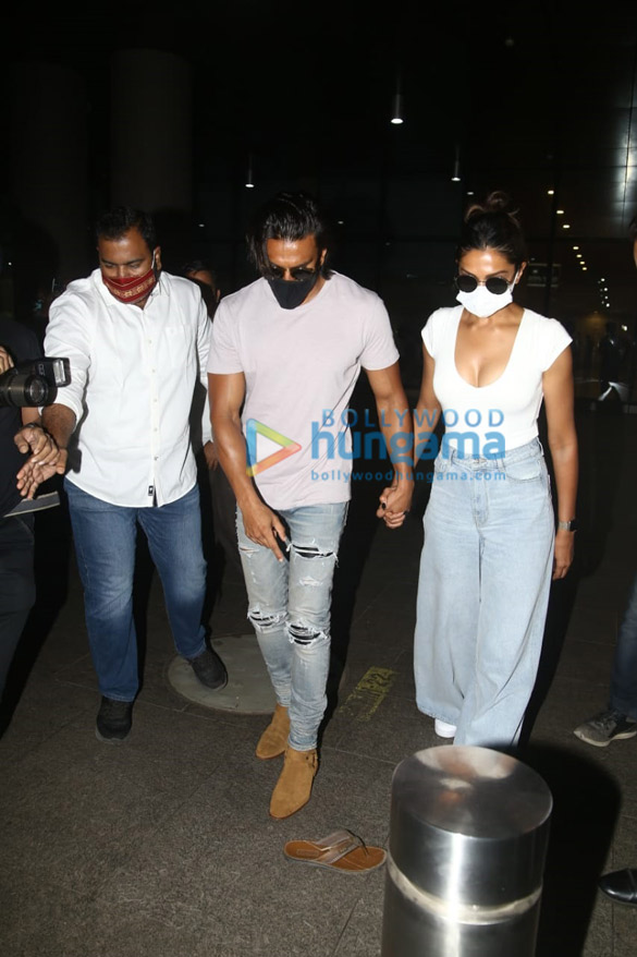 Photos: Ranveer Singh and Deepika Padukone snapped at the airport