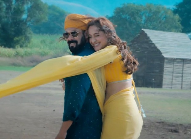 Salman Khan sports long hair as he taps into his romantic side in the song ‘Main Chala’ by Guru Randhawa and Iulia Vantur;  watch teaser