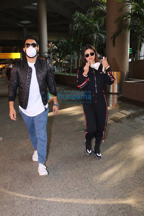 Photos: Mouni Roy and her husband spotted at the airport