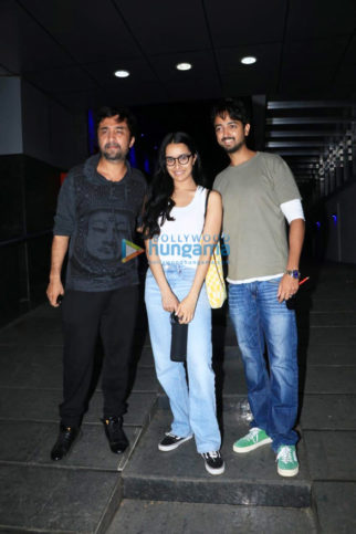 Photos: Shraddha Kapoor, Siddhanth Kapoor and others snapped at Game Palacio in Bandra Photos: Shraddha Kapoor, Siddhanth Kapoor and others snapped at Game Palacio in Bandra