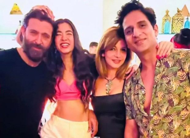 Hrithik Roshan holds Saba Azad close as they pose with Sussanne Khan and Arslan Goni at a party in Goa