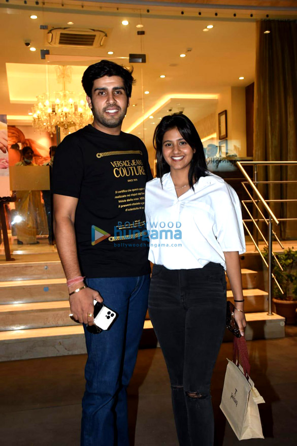 Photos: Anjali Arora snapped at a jewellery shop in the city Photos: Anjali Arora snapped at a jewellery shop in the city