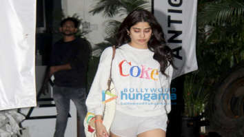 Photos: Janhvi Kapoor spotted at the gym in Bandra