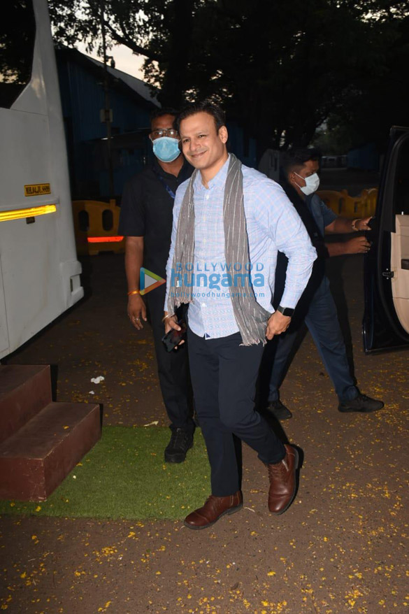 Photos Soha Ali Khan, Vivek Oberoi, Mohammad Azharuddin, and others snapped at the grand finale of Mrs. India World (6)