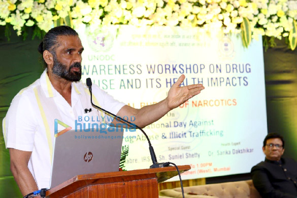 Photos Suniel Shetty attends ‘International Day Against Drug Abuse and Illicit Trafficking’ event in Andheri (5)