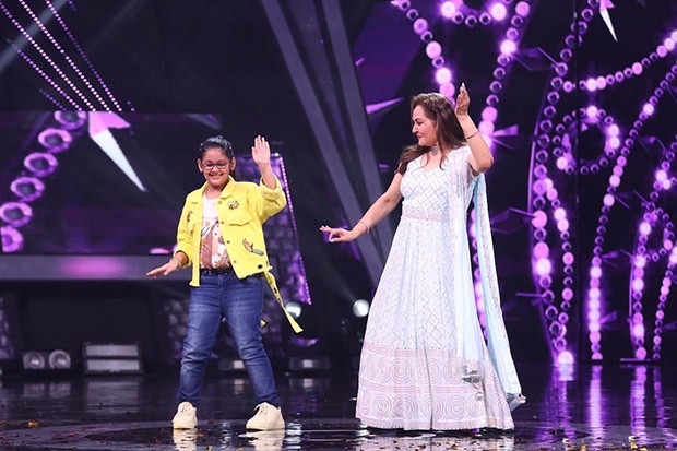 Superstar Singer 2: Veteran actress Jaya Prada is the new guest; dancer-actress shakes a leg with contestant Samaira Mahajan 